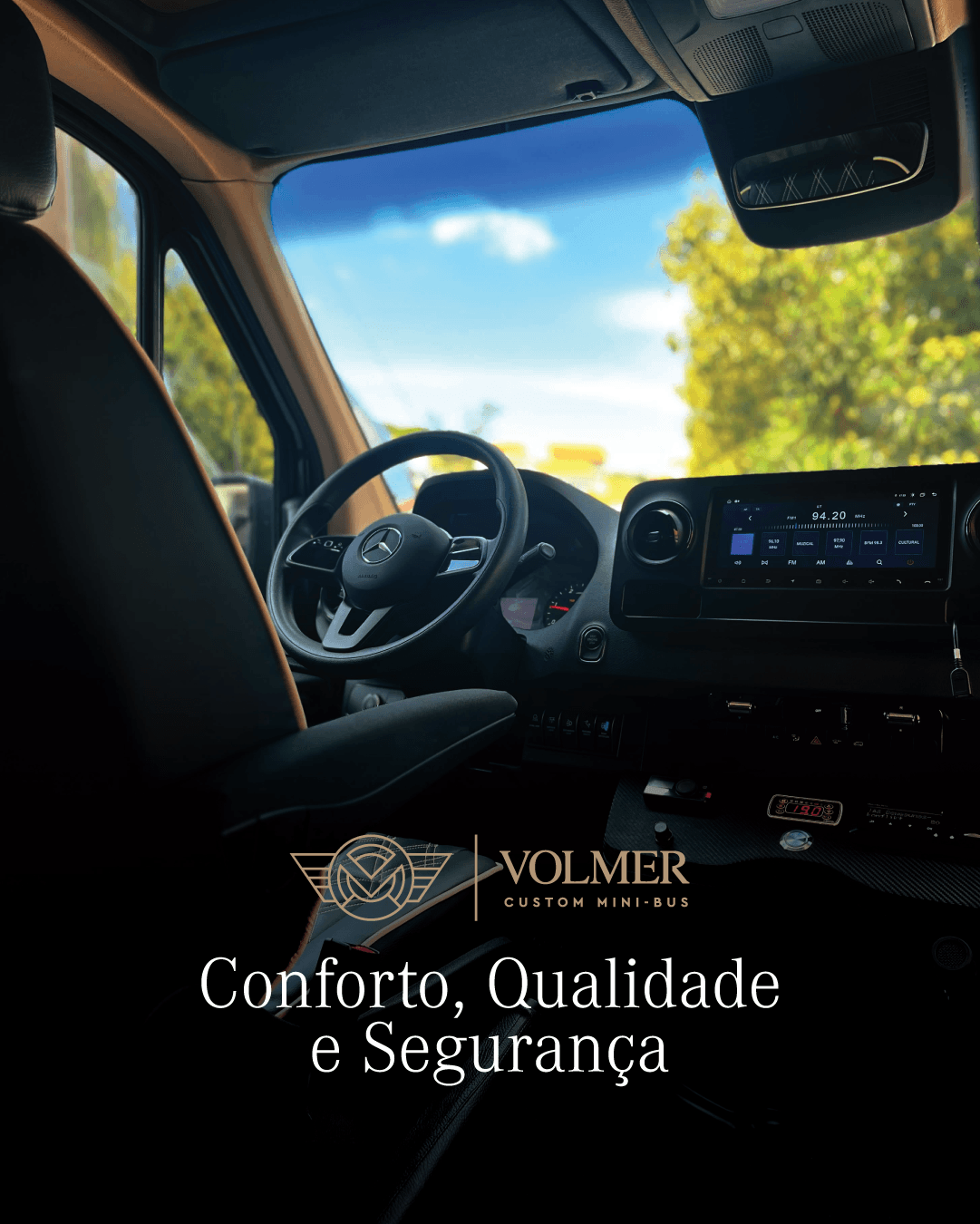 Posto de condução de um minibus Volmer